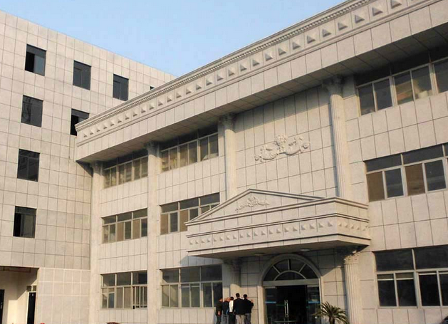 轉(zhuǎn)型升級(jí)求出路，水性真石漆成新寵