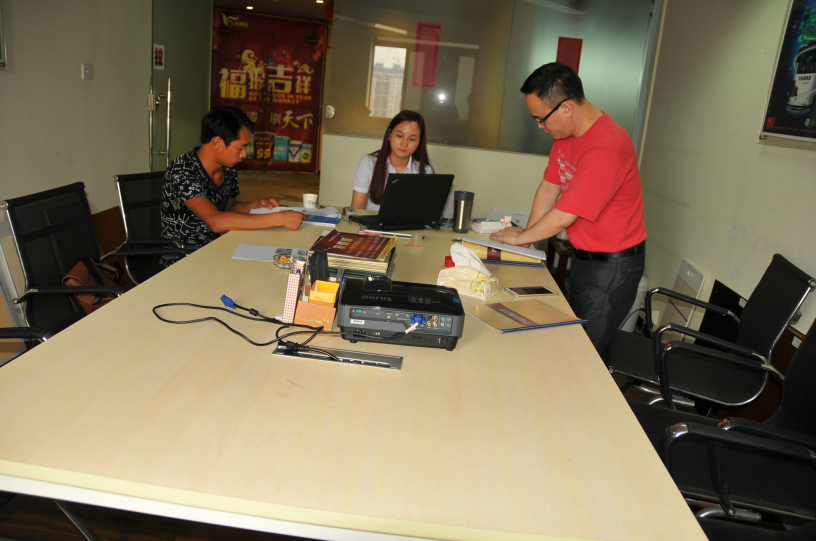 昭通韓先生加盟友情漆 昭通韓先生加盟友情漆