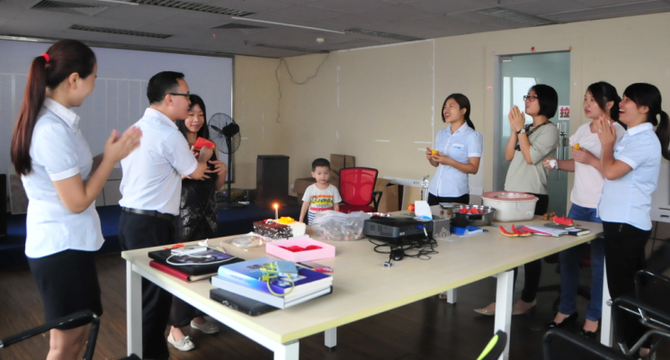 友情漆用信心和堅(jiān)持，成就目標(biāo)的達(dá)成