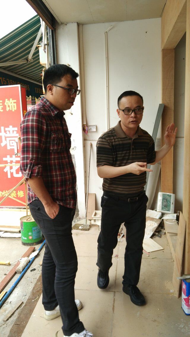 友情漆敬業專業的態度，贏得客戶合作加盟