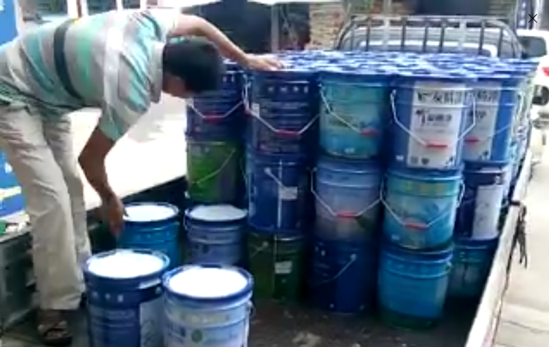 服務客戶,友情漆樣樣做足100分 服務客戶,友情漆樣樣做足100分