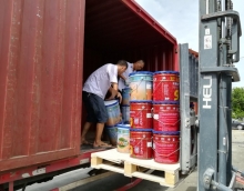 裝修旺季忙出貨 友情漆狠抓質量趕進度 裝修旺季忙出貨 友情漆狠抓質量趕進度